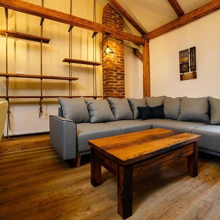 Alpine Loft Appartement Câmpulung Moldovenesc Buitenkant foto