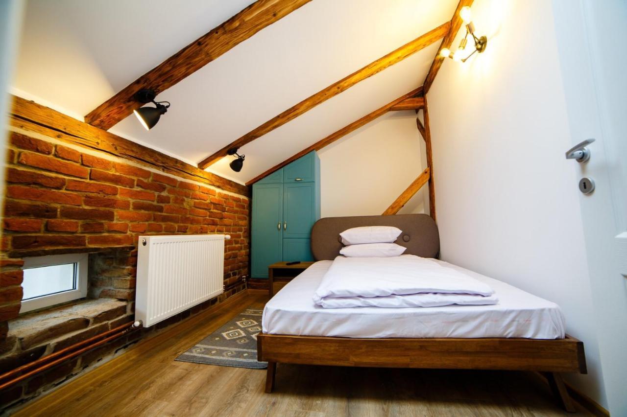Alpine Loft Appartement Câmpulung Moldovenesc Buitenkant foto