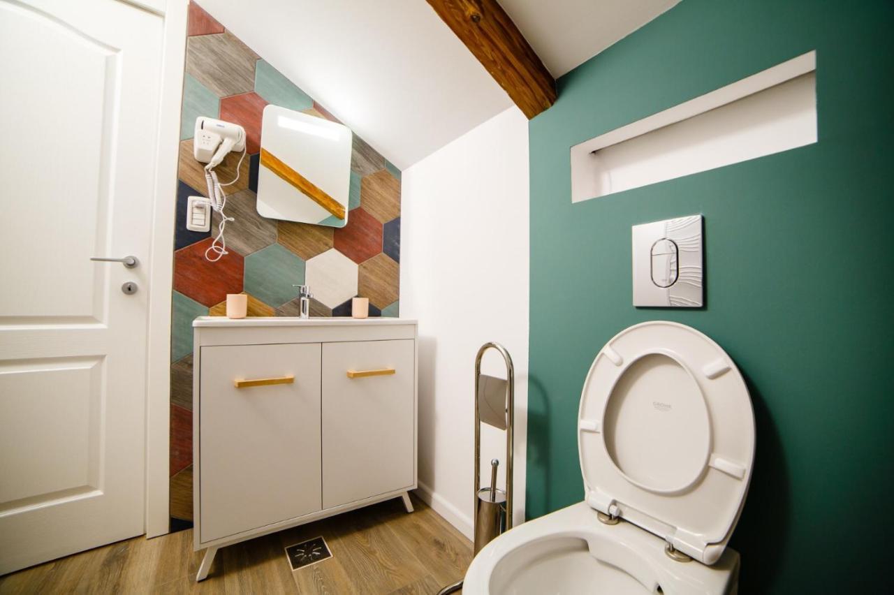 Alpine Loft Appartement Câmpulung Moldovenesc Buitenkant foto